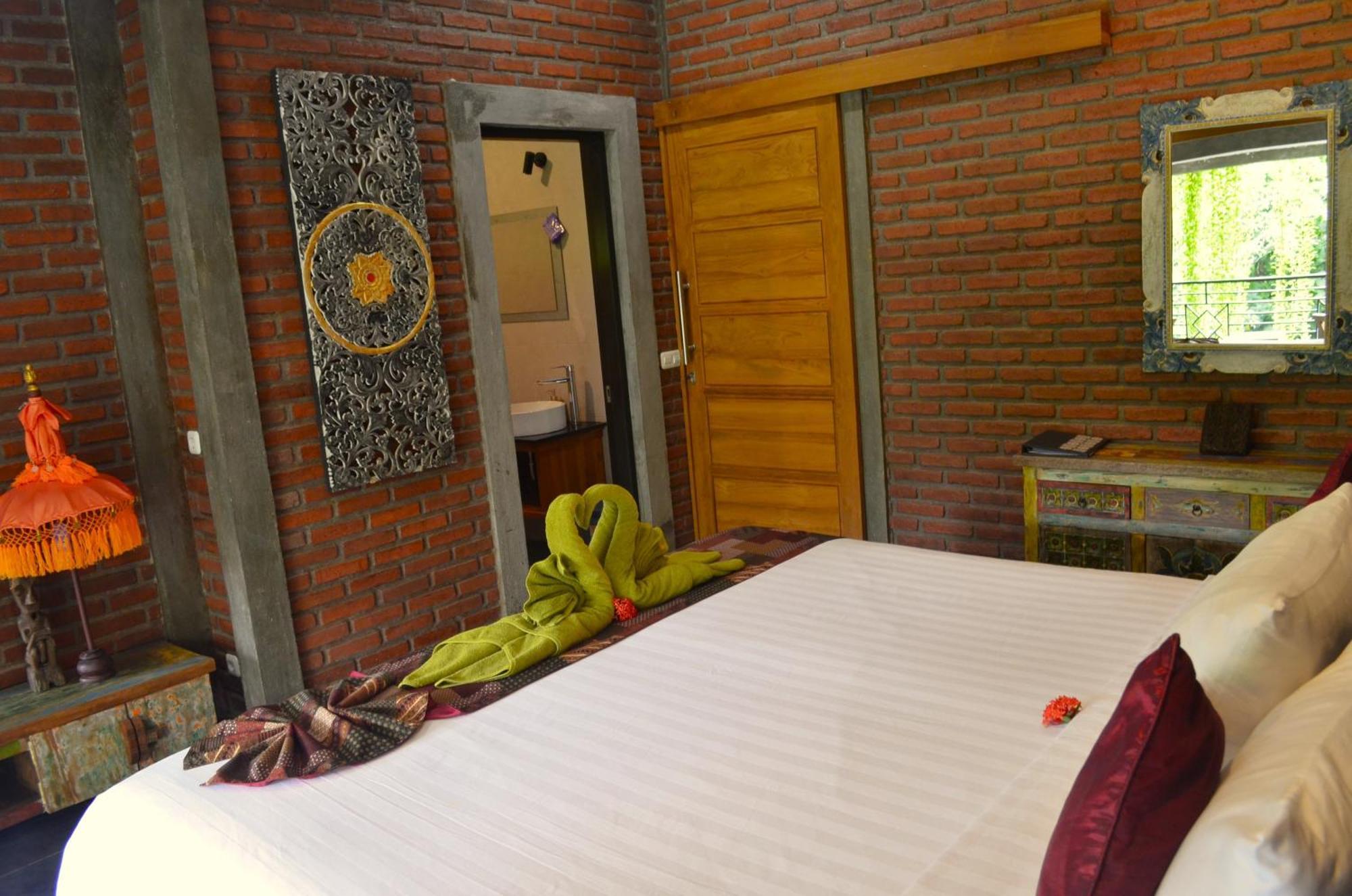 Hotel Alamanda 5*